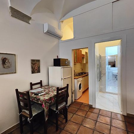 Navona & Castel Sant'Angelo Whole Holiday Apartment Da Pamino & Priscilla Róma Kültér fotó